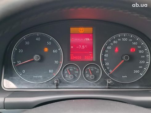 Volkswagen Touran 2007 синий - фото 27