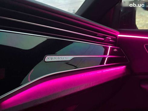 Audi Q8 2018 - фото 27