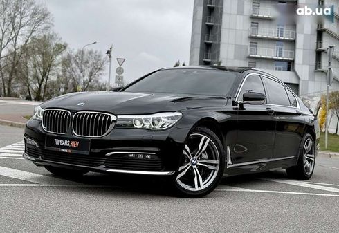 BMW 7 серия 2018 - фото 3