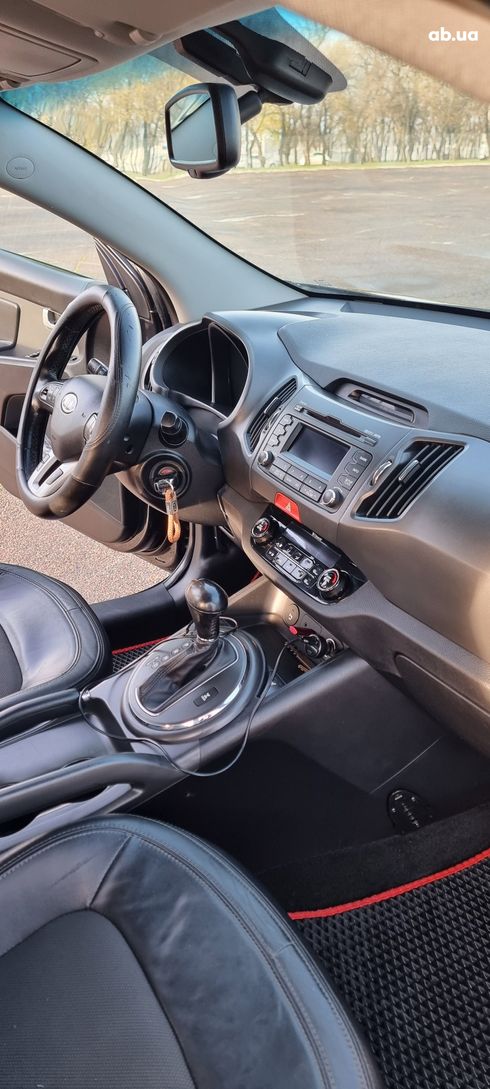 Kia Sportage 2010 серый - фото 6