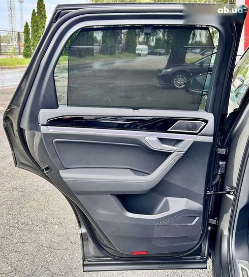 Volkswagen Touareg 2025 - фото 28