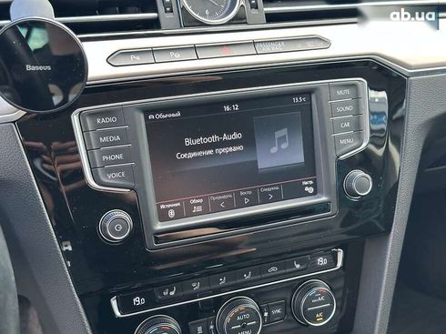 Volkswagen Passat 2014 - фото 30
