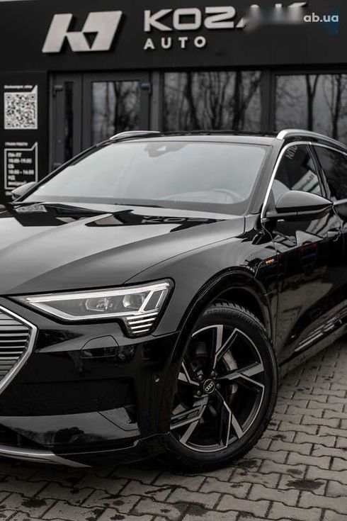Audi E-Tron 2021 - фото 4