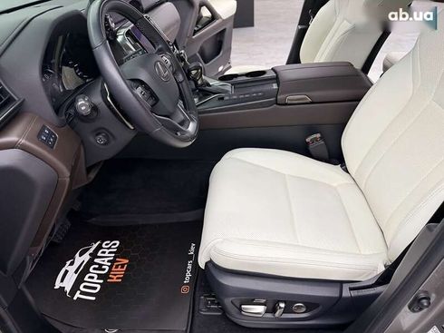 Lexus LX 2022 - фото 22