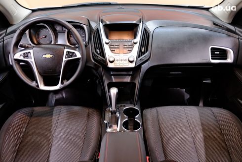 Chevrolet Equinox 2015 серебристый - фото 7