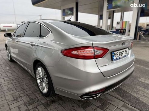 Ford Fusion 2013 - фото 15