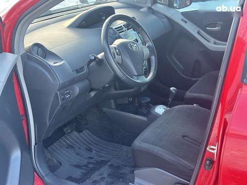 Toyota Yaris 2008 - фото 12