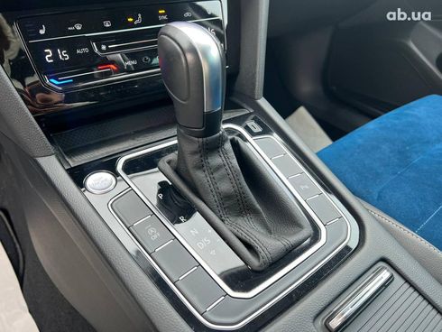 Volkswagen passat b8 2020 синий - фото 28