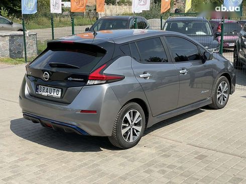 Nissan Leaf 2019 - фото 14