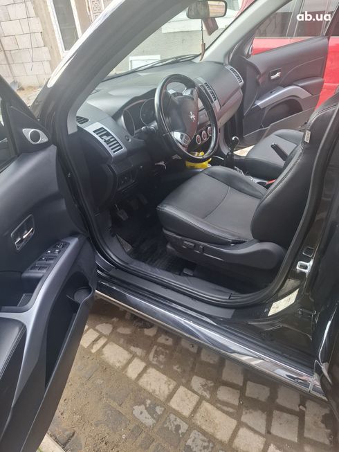 Peugeot 4007 2008 - фото 16