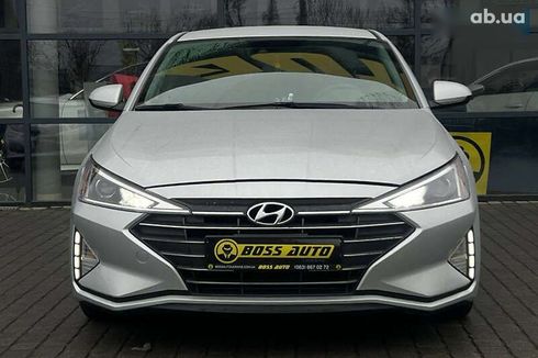 Hyundai Elantra 2019 - фото 2