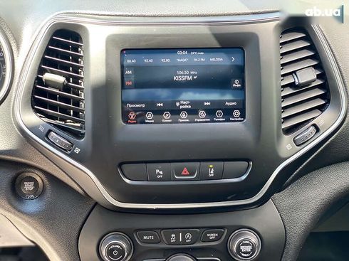 Jeep Cherokee 2020 - фото 26