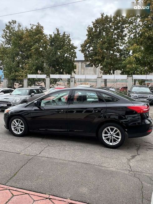 Ford Focus 2018 - фото 15