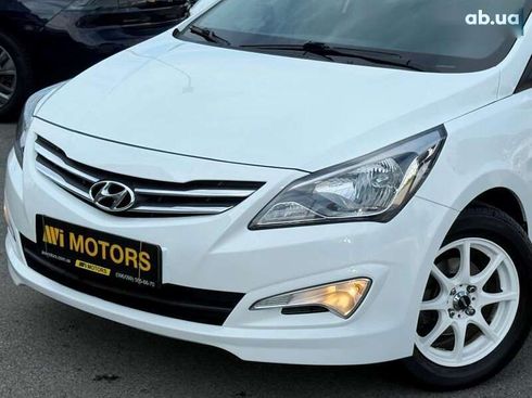 Hyundai Solaris 2016 - фото 11