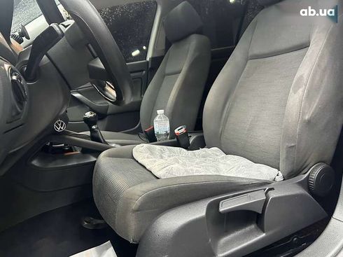 Volkswagen Golf 2004 - фото 8