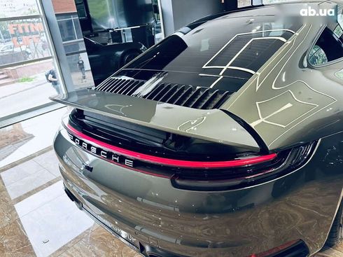 Porsche 911 2019 - фото 13