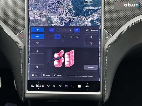 Tesla Model S 2020 - фото 22