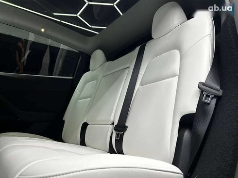 Tesla Model Y 2023 - фото 11