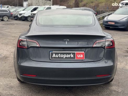 Tesla Model 3 2023 серый - фото 7
