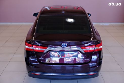 Toyota Avalon 2014 вишневый - фото 6
