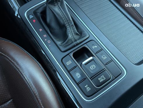 Kia Sorento 2017 серый - фото 23