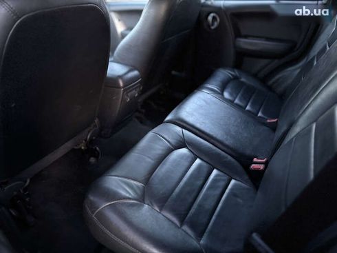 Jeep Cherokee 2004 - фото 17