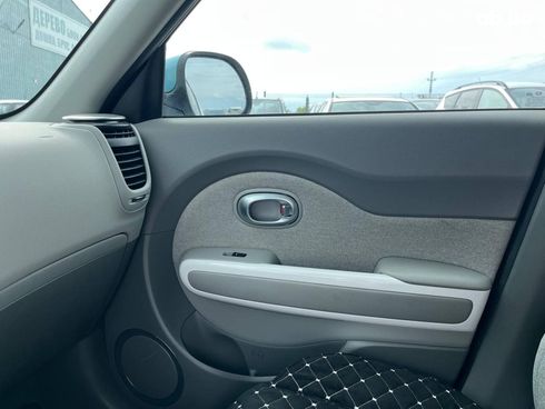 Kia Soul EV 2014 белый - фото 22