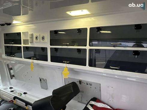 Volkswagen Transporter 2017 - фото 12