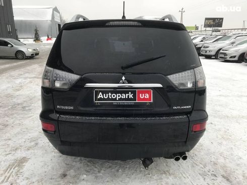 Mitsubishi Outlander 2010 черный - фото 18