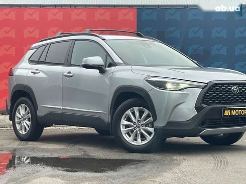 Toyota Corolla Cross 2022 - фото 9