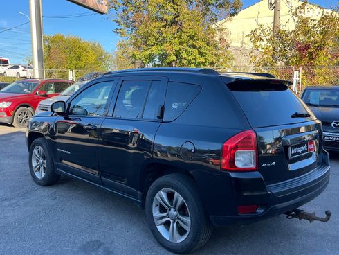 Jeep Compass 2011 черный - фото 7