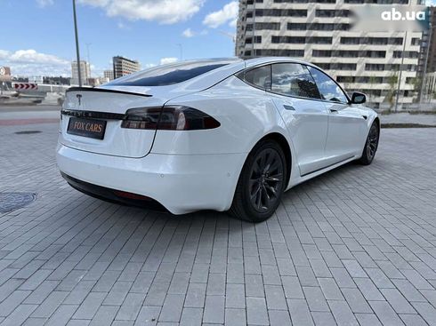 Tesla Model S 2019 - фото 6