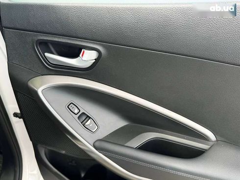 Hyundai Santa Fe 2014 - фото 25