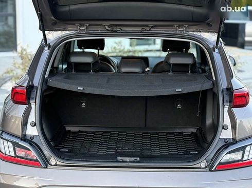 Hyundai Kona Electric 2022 - фото 11