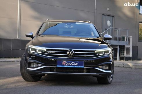 Volkswagen passat alltrack 2022 - фото 5