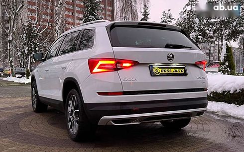 Skoda Kodiaq 2017 - фото 5