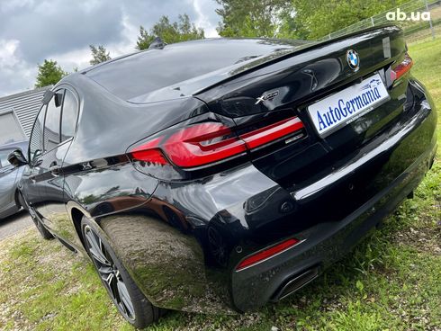 BMW 5 серия 2022 - фото 35