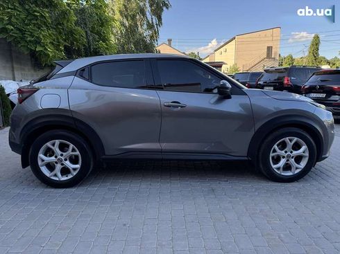 Nissan Juke 2021 - фото 23