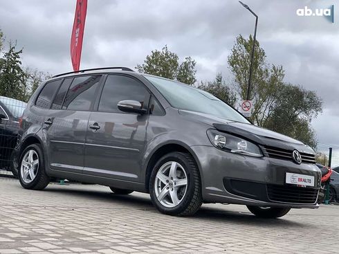 Volkswagen Touran 2011 - фото 6