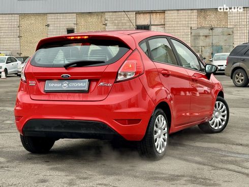 Ford Fiesta 2013 красный - фото 3