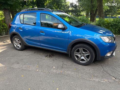 Renault Sandero Stepway 2020 синий - фото 4