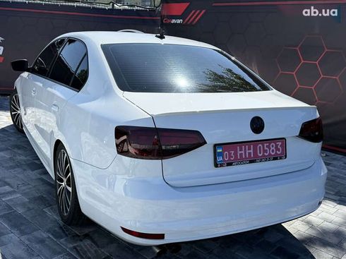 Volkswagen Jetta 2016 - фото 12
