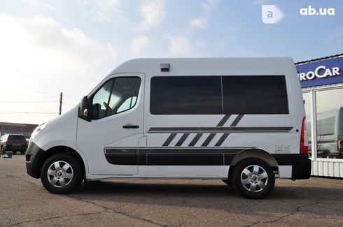 Renault Master 2017 - фото 16