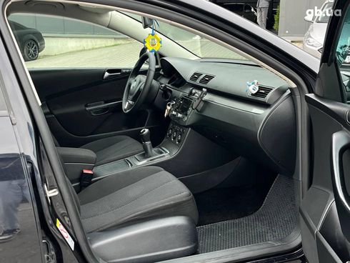 Volkswagen passat b6 2009 черный - фото 37