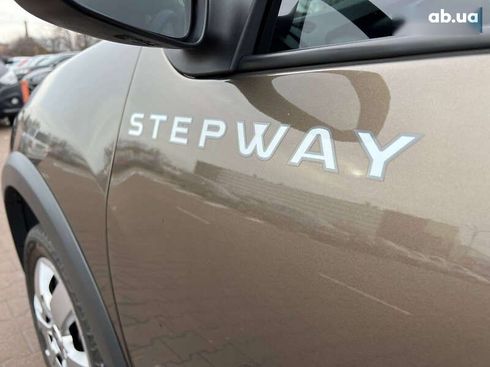 Renault Sandero 2019 - фото 26