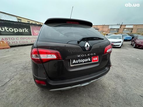 Renault Koleos 2015 коричневый - фото 9