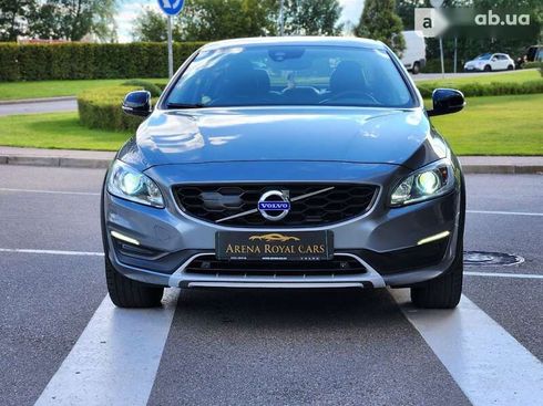 Volvo S60 2016 - фото 6