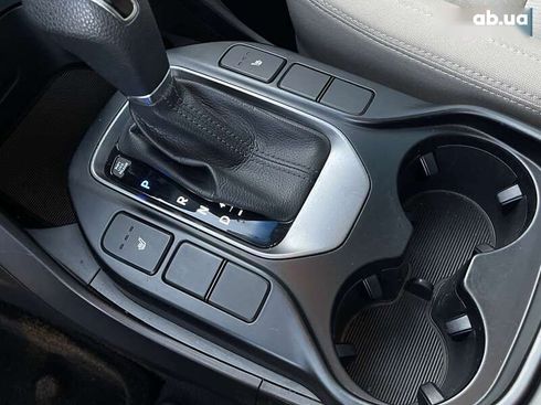 Hyundai Santa Fe 2013 - фото 27