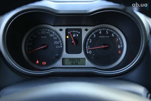 Nissan Note 2006 - фото 17