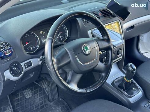Skoda Octavia 2012 - фото 27